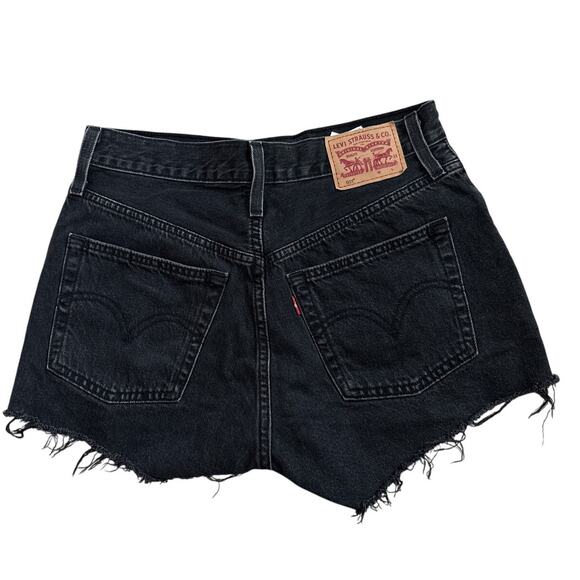 Levi's 501 Original Fit High Rise Button Fly Denim Shorts in Lunar Black Size 26 - Picture 7 of 10